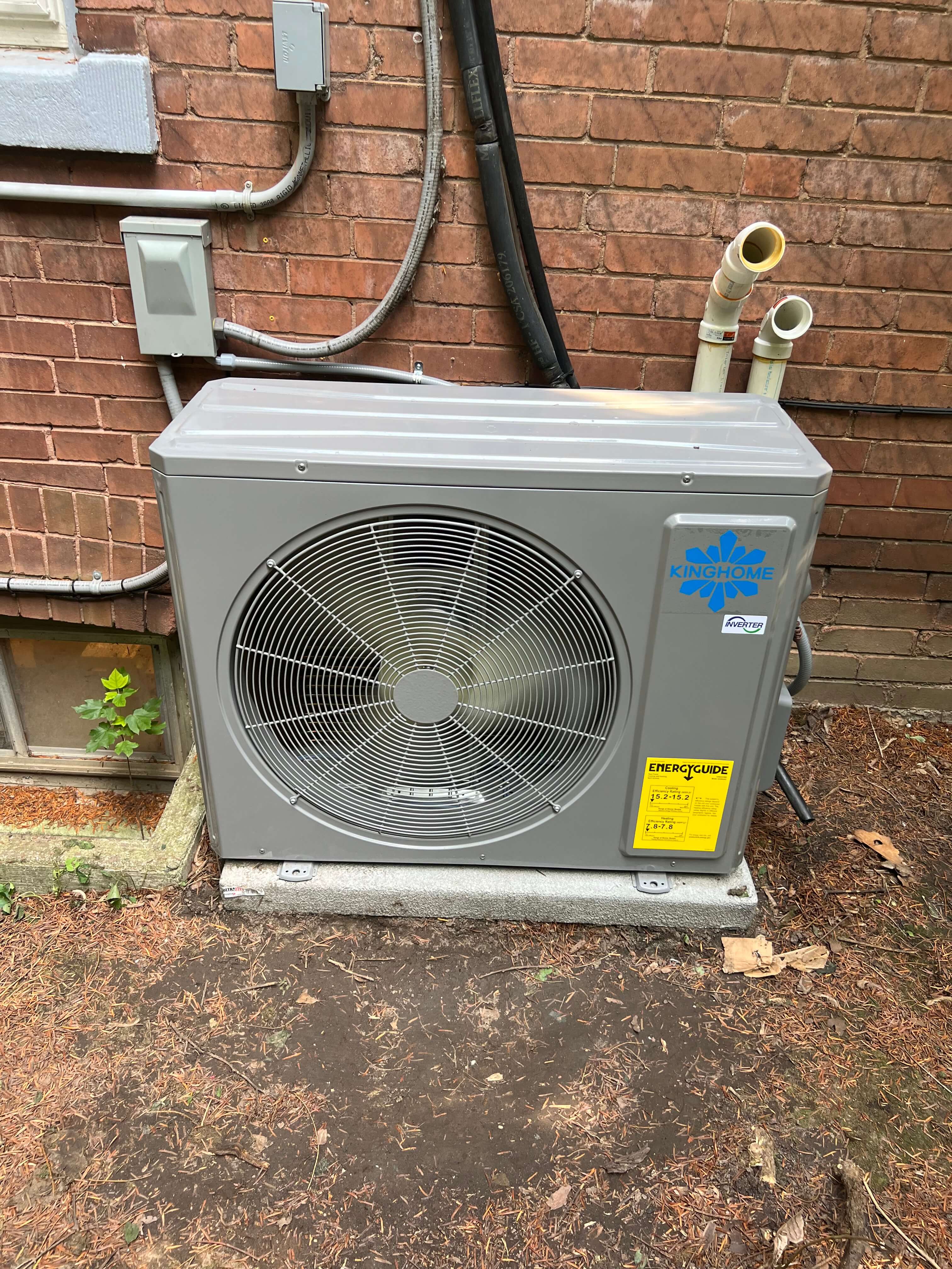 heat pump installation in backyard of toronto home