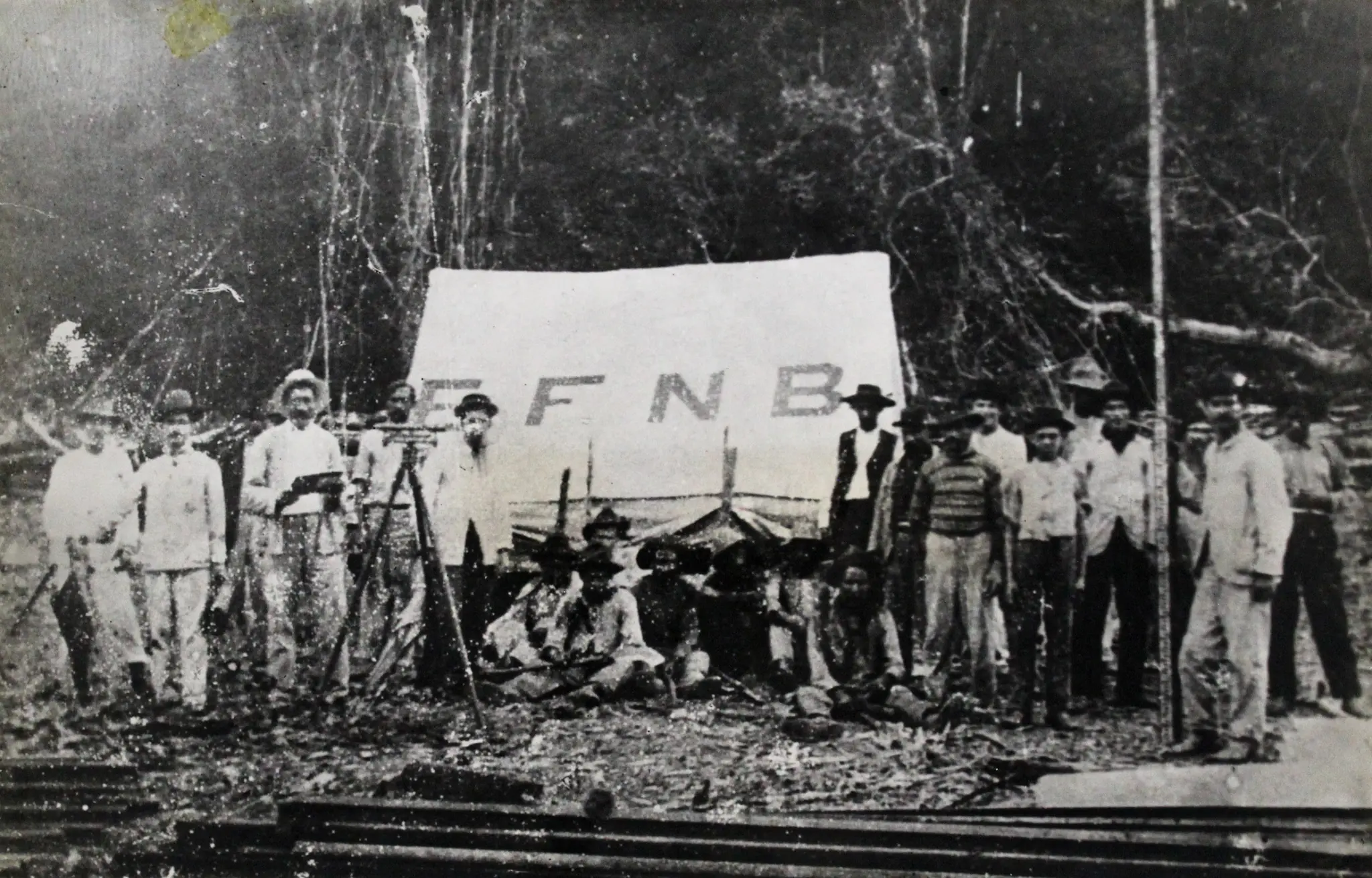 acampameento dos contrutores da linha ferrea noroeste