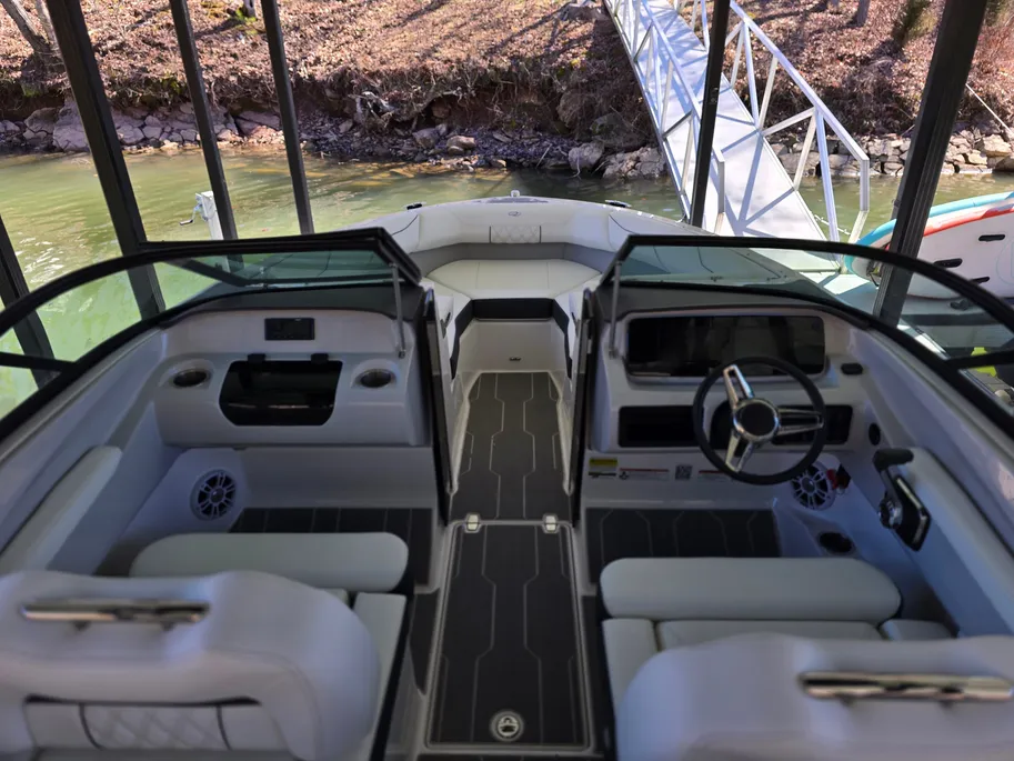 Boat thumbnail 12