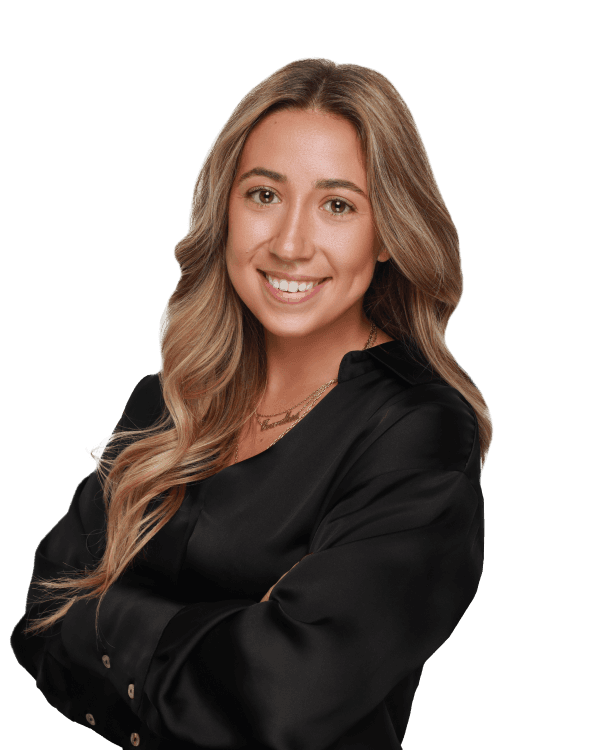 Eva Primbas headshot