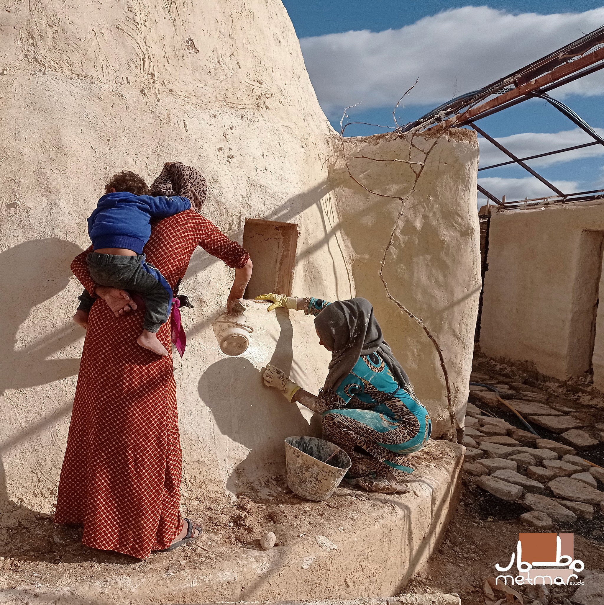 metmar.studio: Earthbag Dome Construction