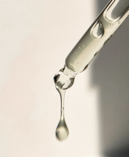 OxiRub oil dripper for pain and Inflammation