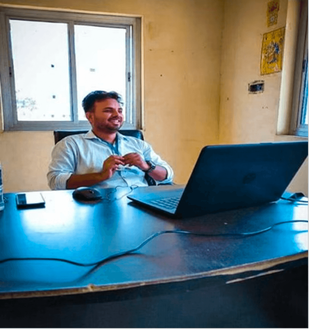 woman wearing eyeglasses reading book