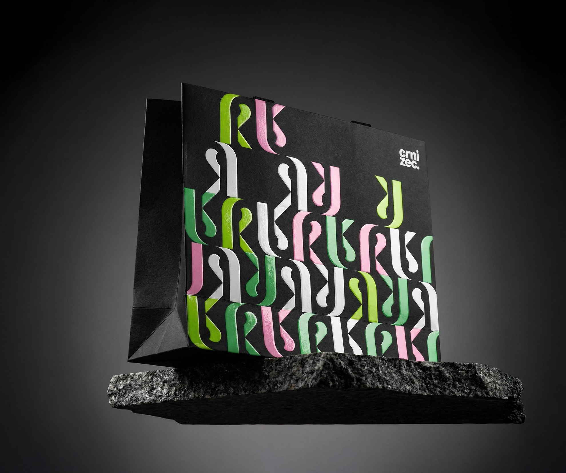 Realizacija štampanih materijala za poslovnu komunikaciju