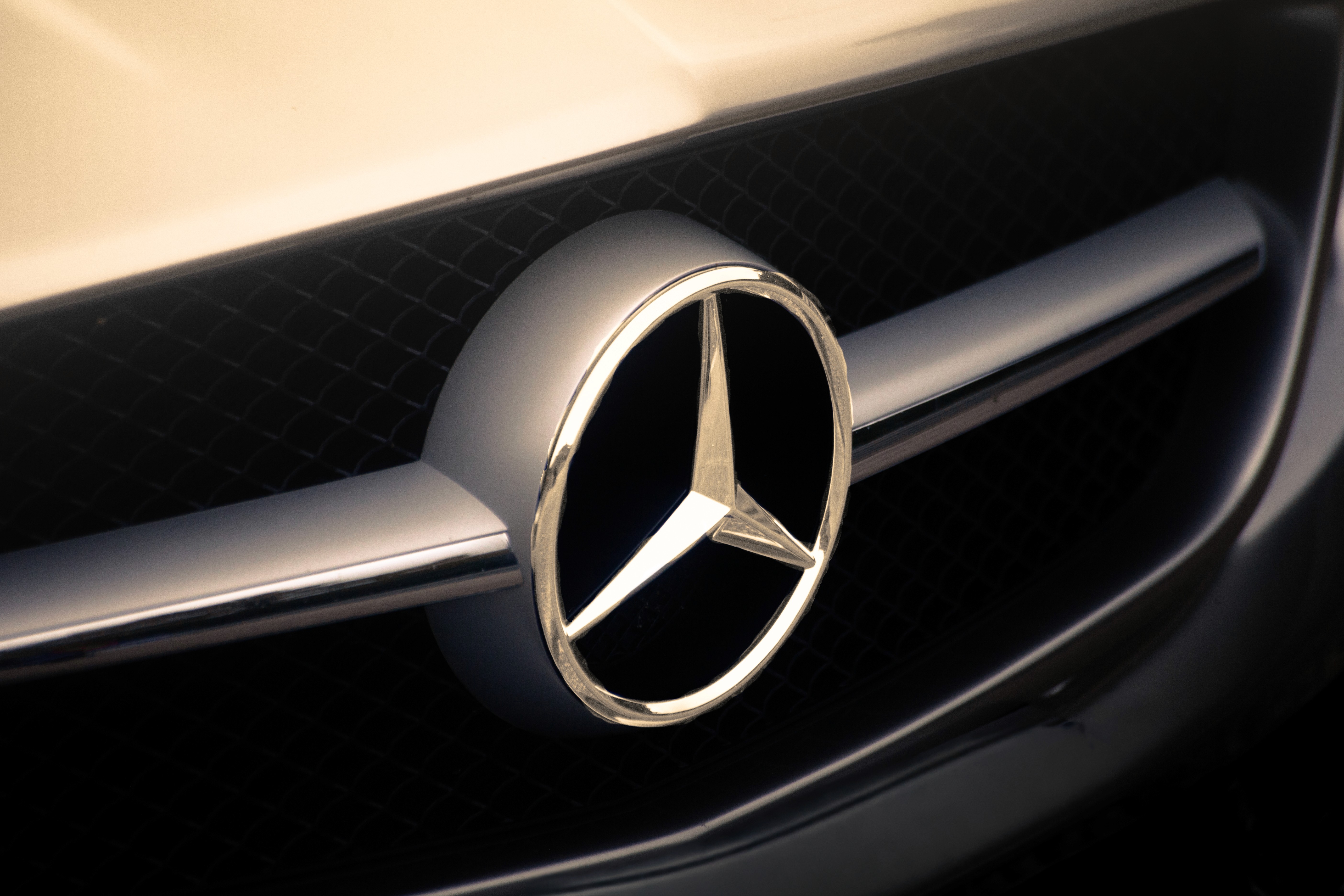 mercedes logo