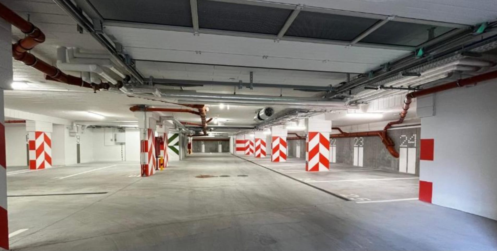 Willa White Glove Narty