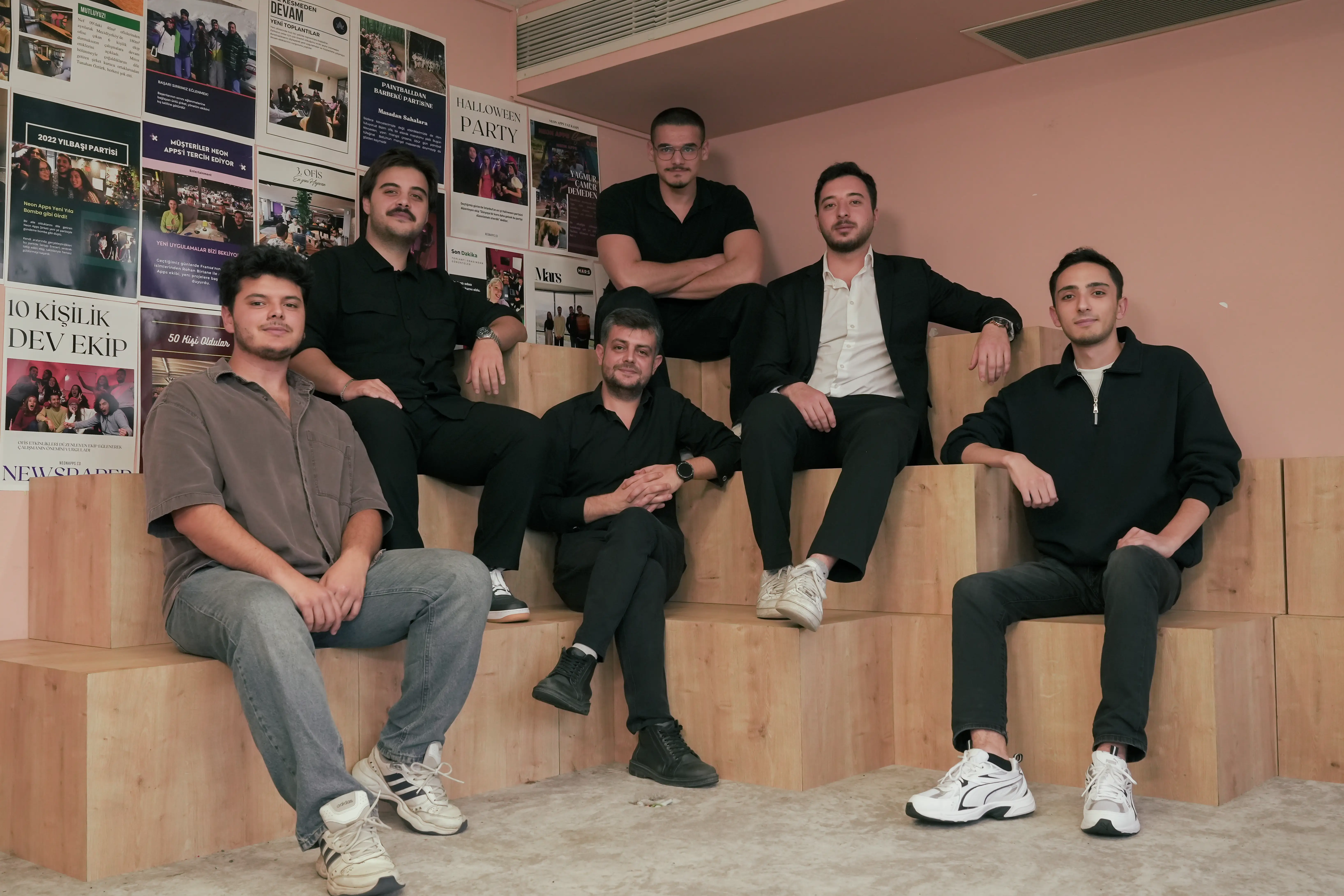 The Neon Apps backend team consists of experts who build robust APIs and scalable infrastructure for your product.