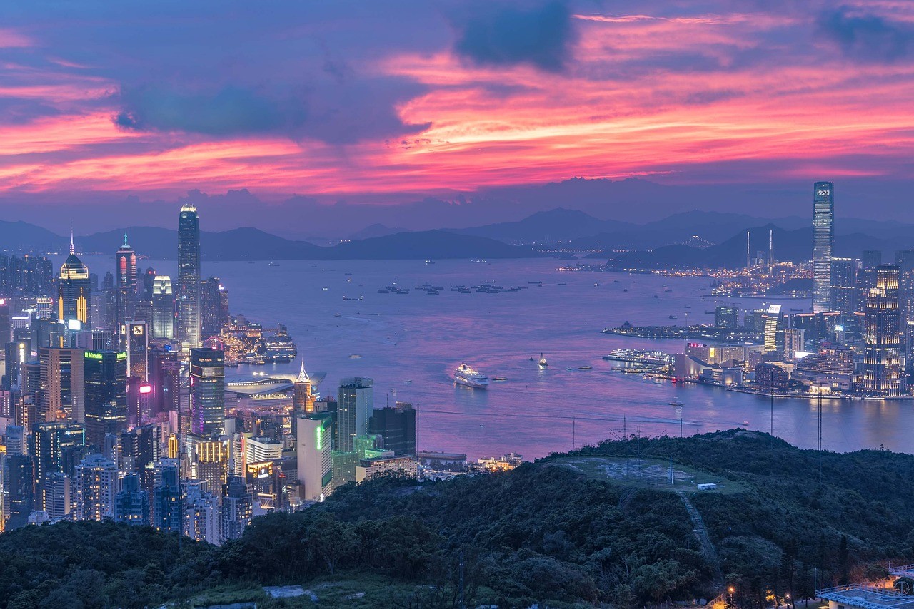 Plan a trip to Hong Kong