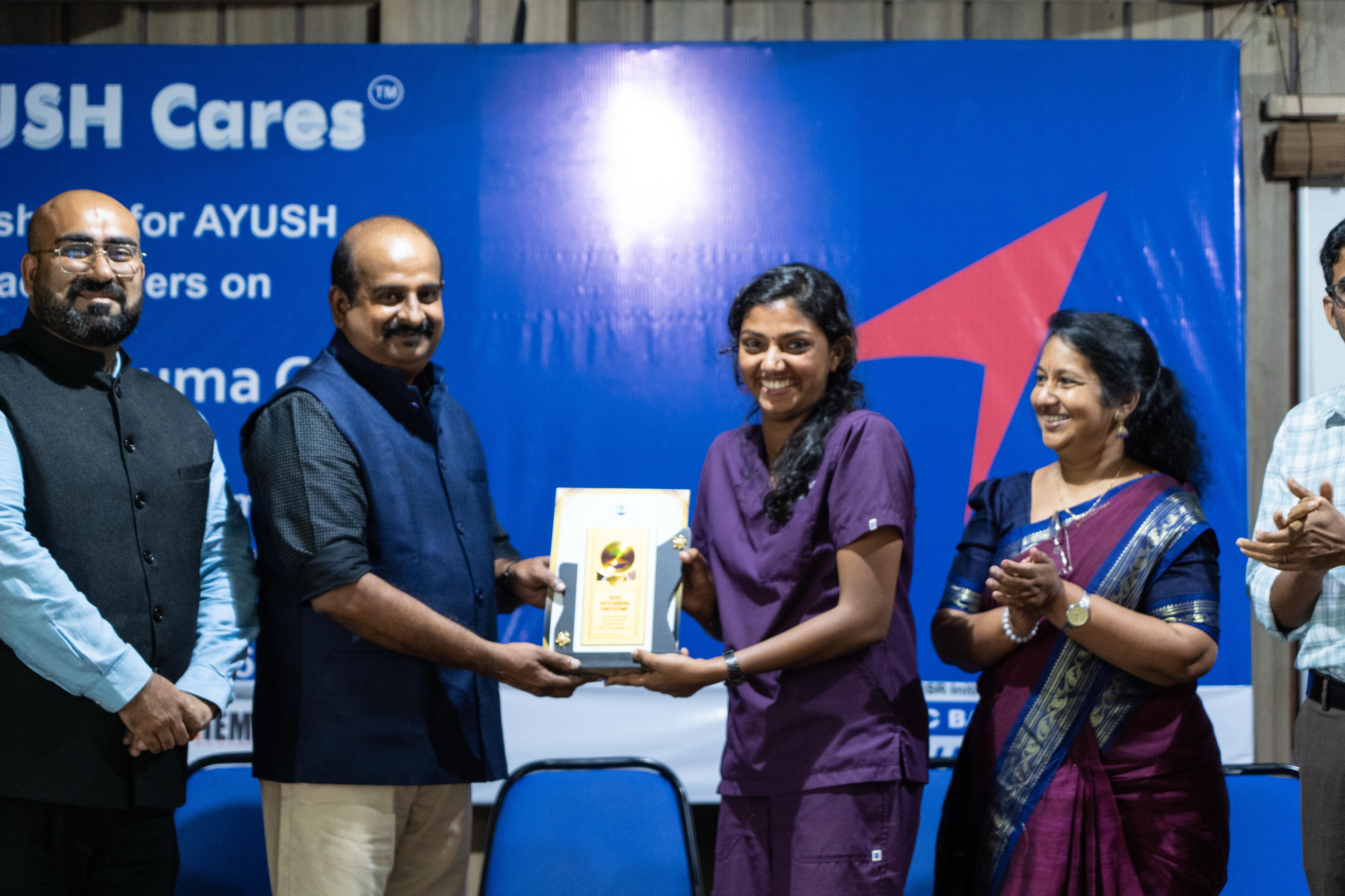 DR SG BIJU AWARDING FOR THE BEST PERFORMER, Sahya Finsihing school programm at Nemom, Trivandrum