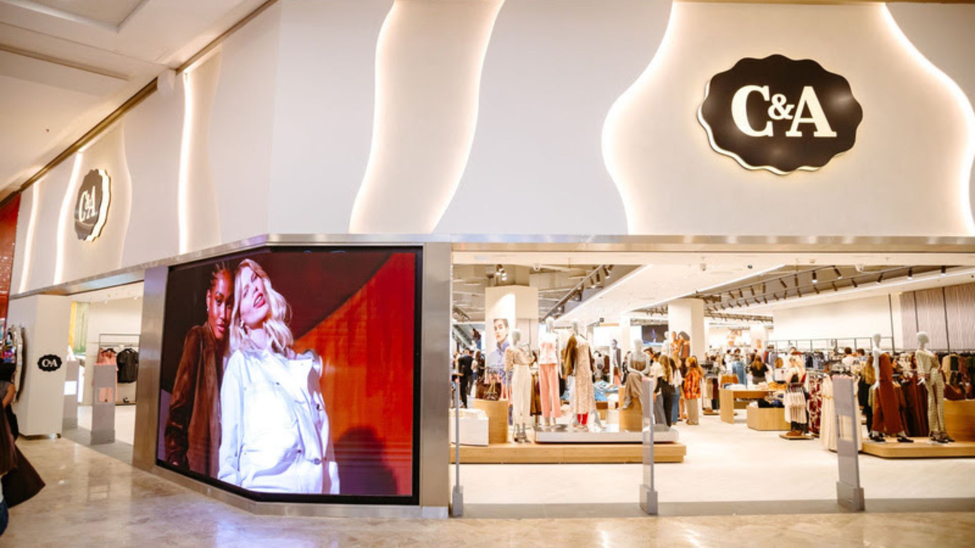 C&A amplia uso de IA em novo site para acelerar estratégia omnicanal