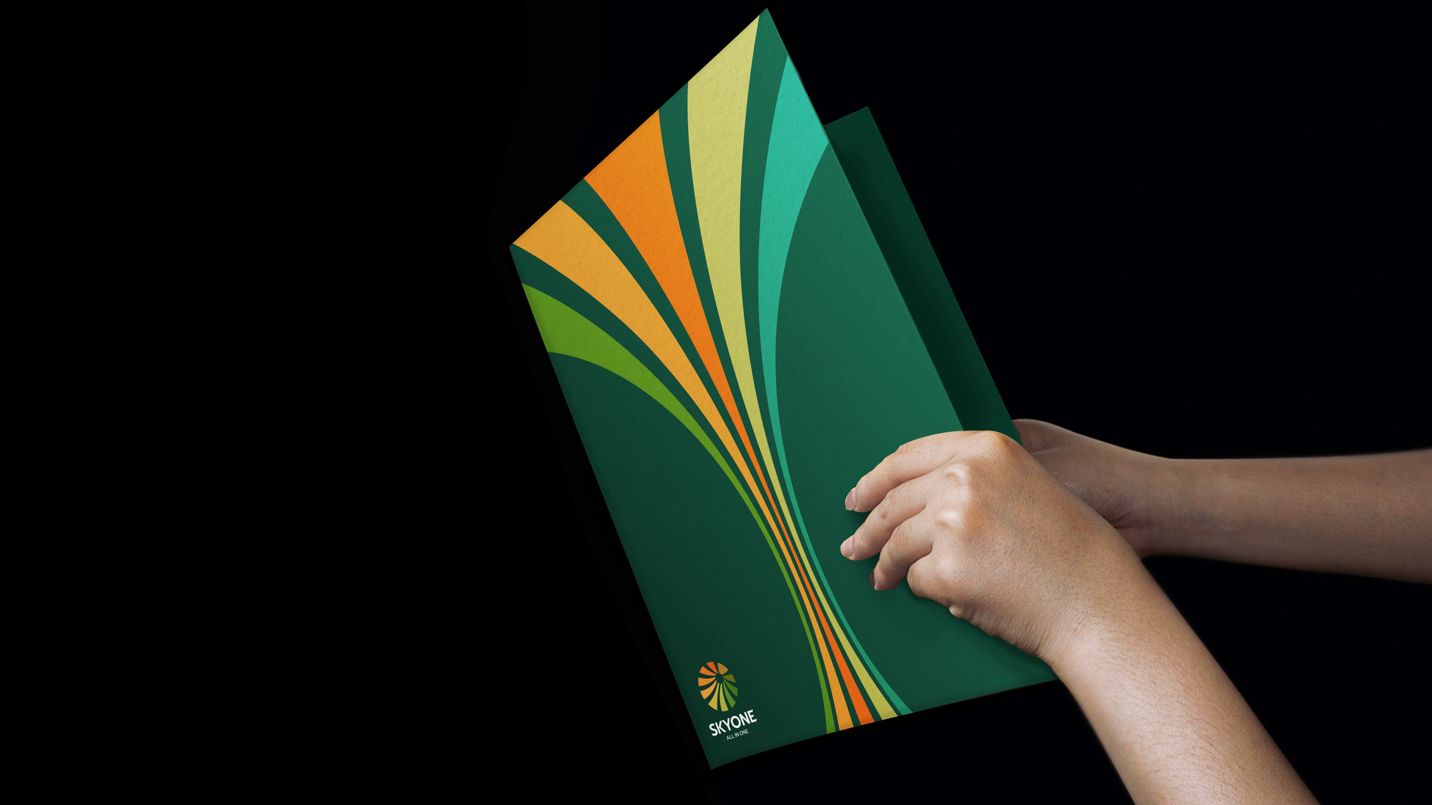 Here comes the alt text