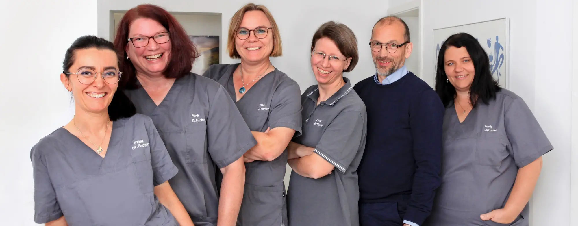 Das gesamte Praxisteam der Frauenarztpraxis Dr. Fischer in Waibstadt.