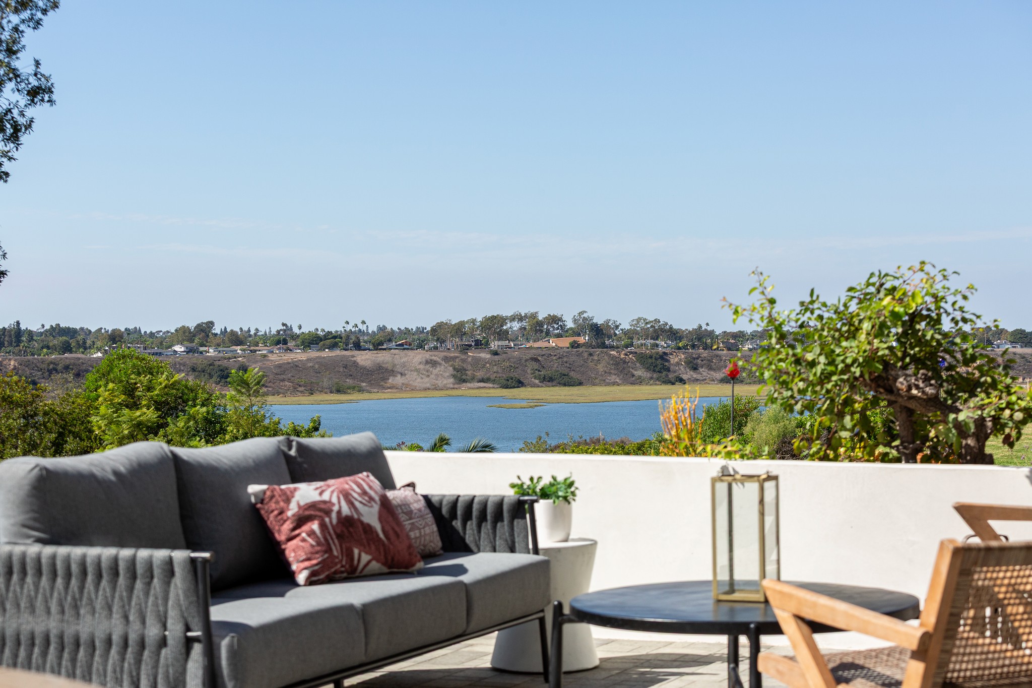Scenic Newport Beach coastline view from Eastbluff neighborhood