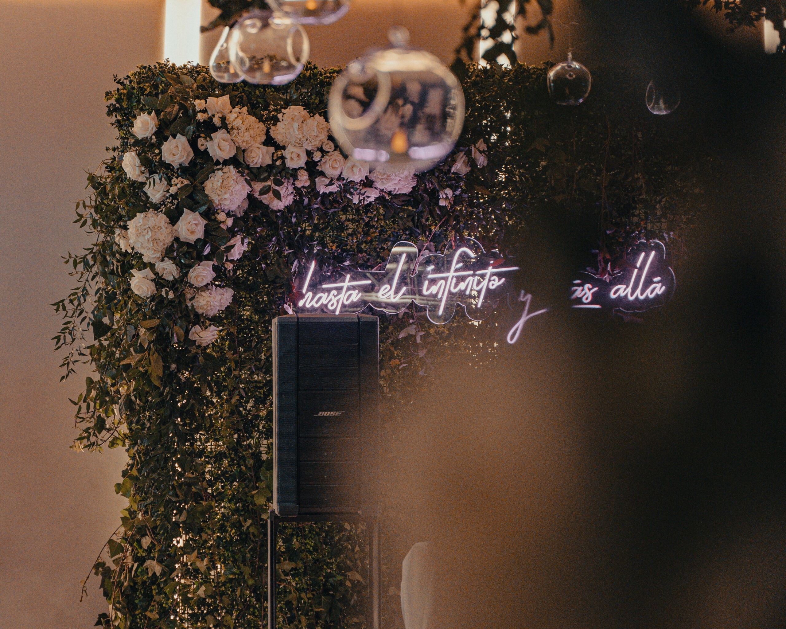 Arcos florales para ceremonia de boda