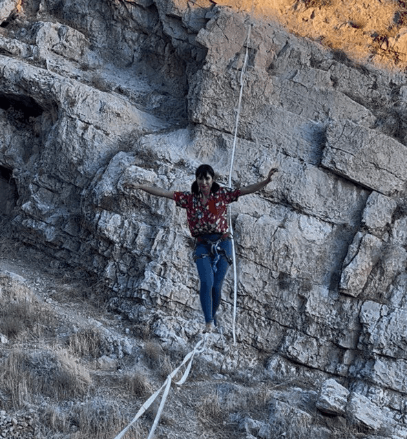 Mahta Mirzaei Highlining on rope