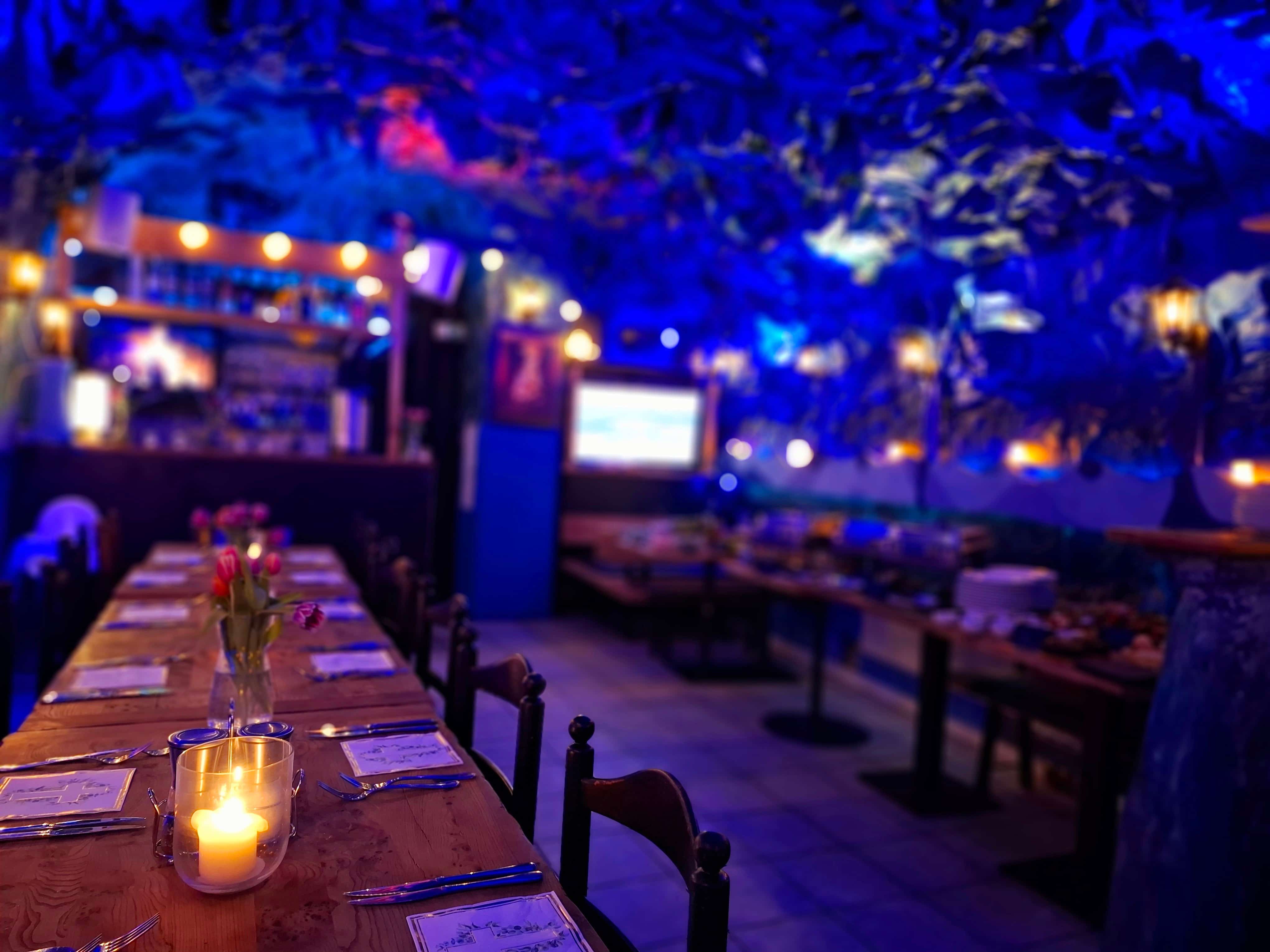 Feier in der Blauen Grotte