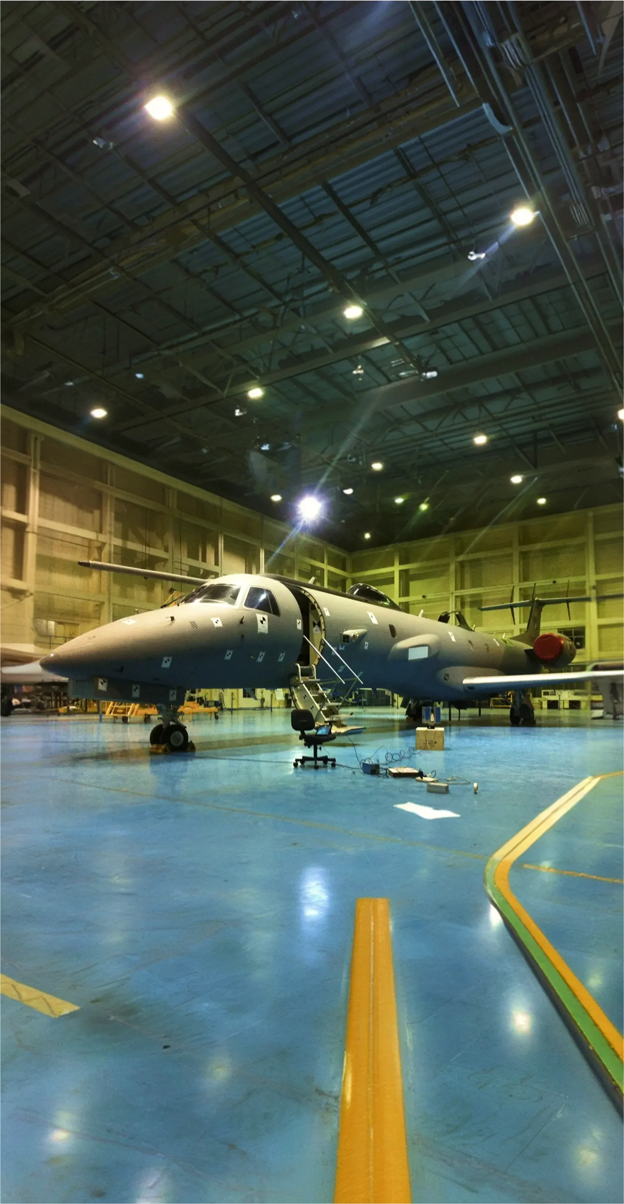 Cutaway view of a jet fighter's internal mechanics