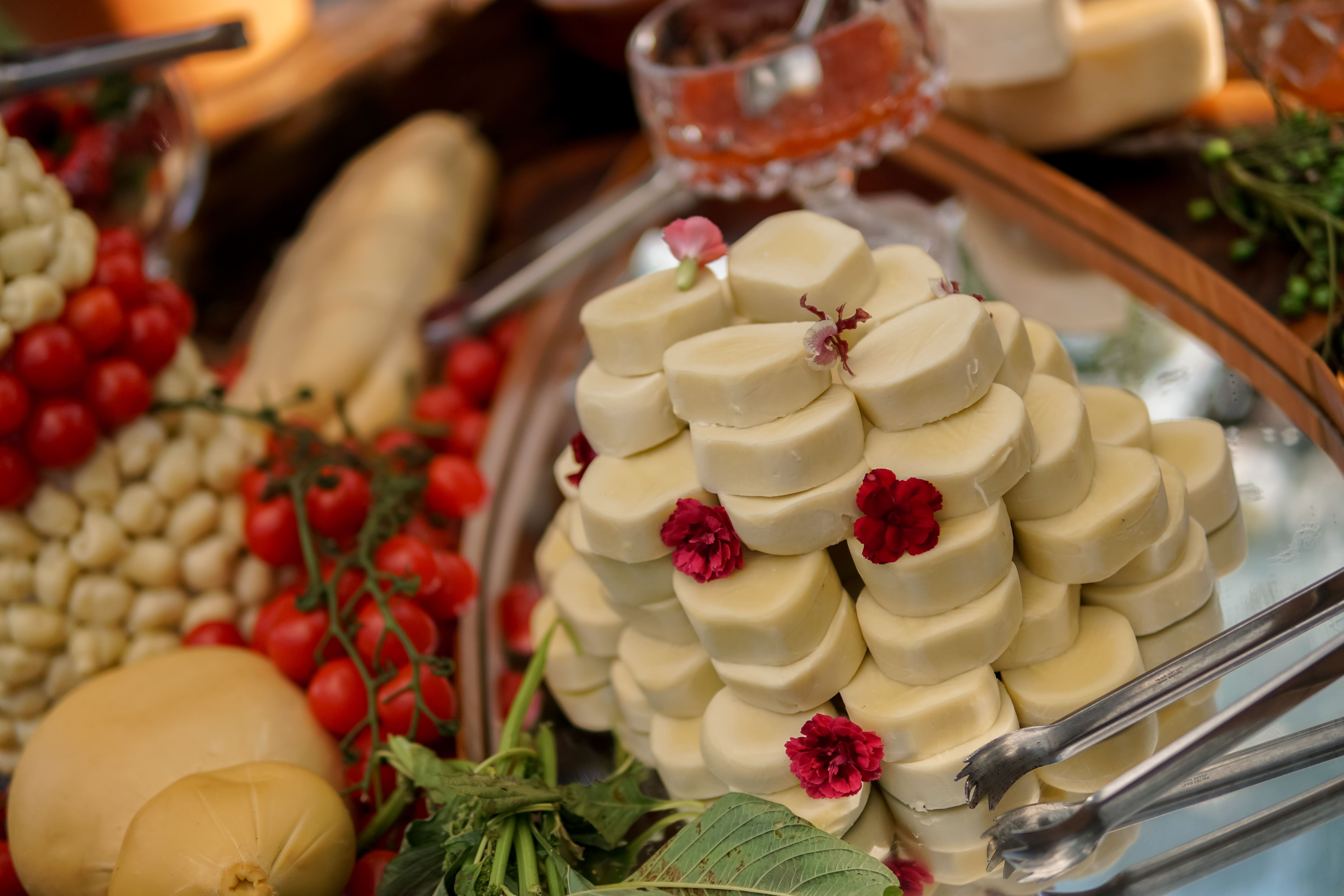 Luxo buffet Simone Carvalho, Poços de Caldas: gastronomia para eventos.