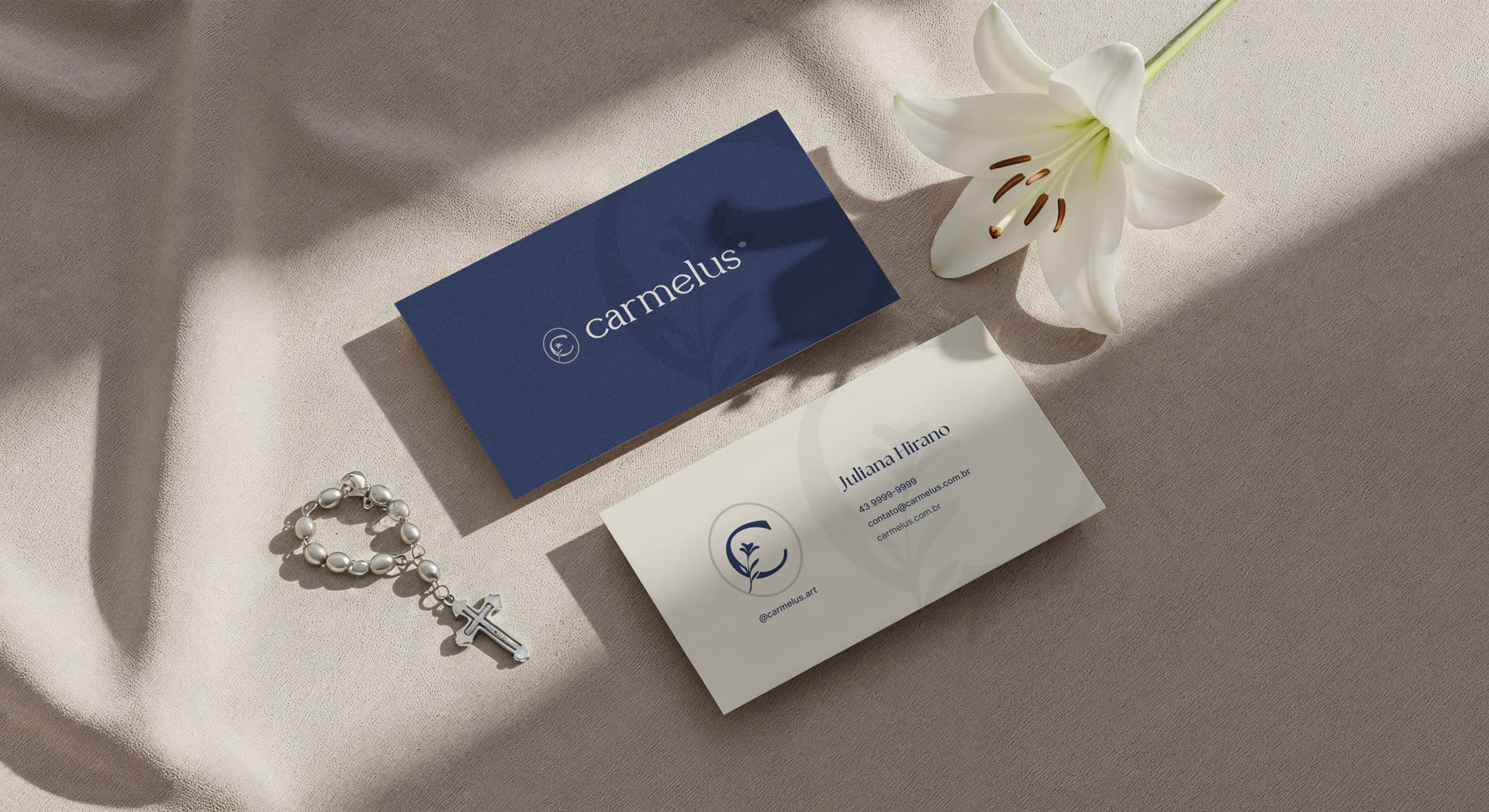 Carmelus — identidade visual, cartões e terço sobre seda