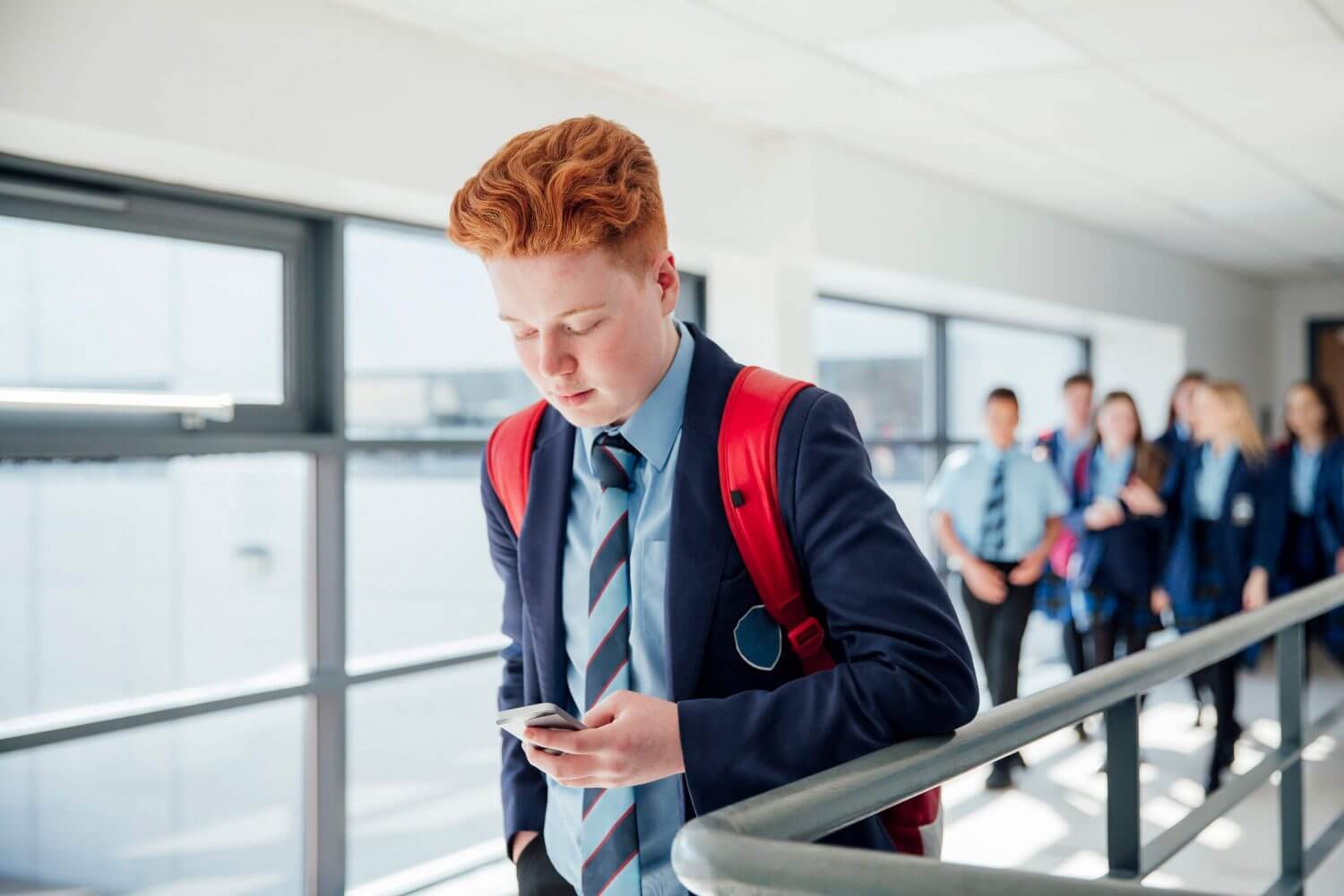 o que é, onde acontece e como combater o cyberbulling nas escolas. 