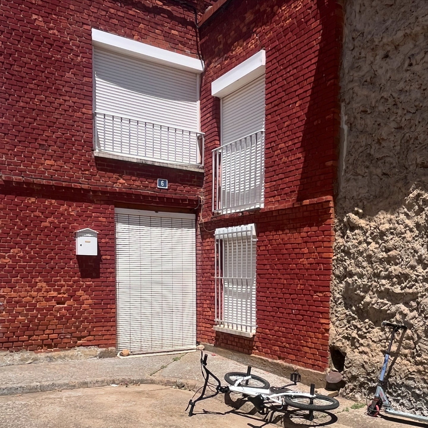 Gallery image 19