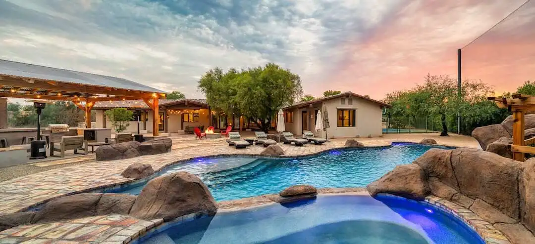 <img src="baywatch-view-sankol-goa.jpg" alt="Baywatch View in Sankol, Goa – a scenic coastal retreat with breathtaking ocean views and tranquil surroundings" />
