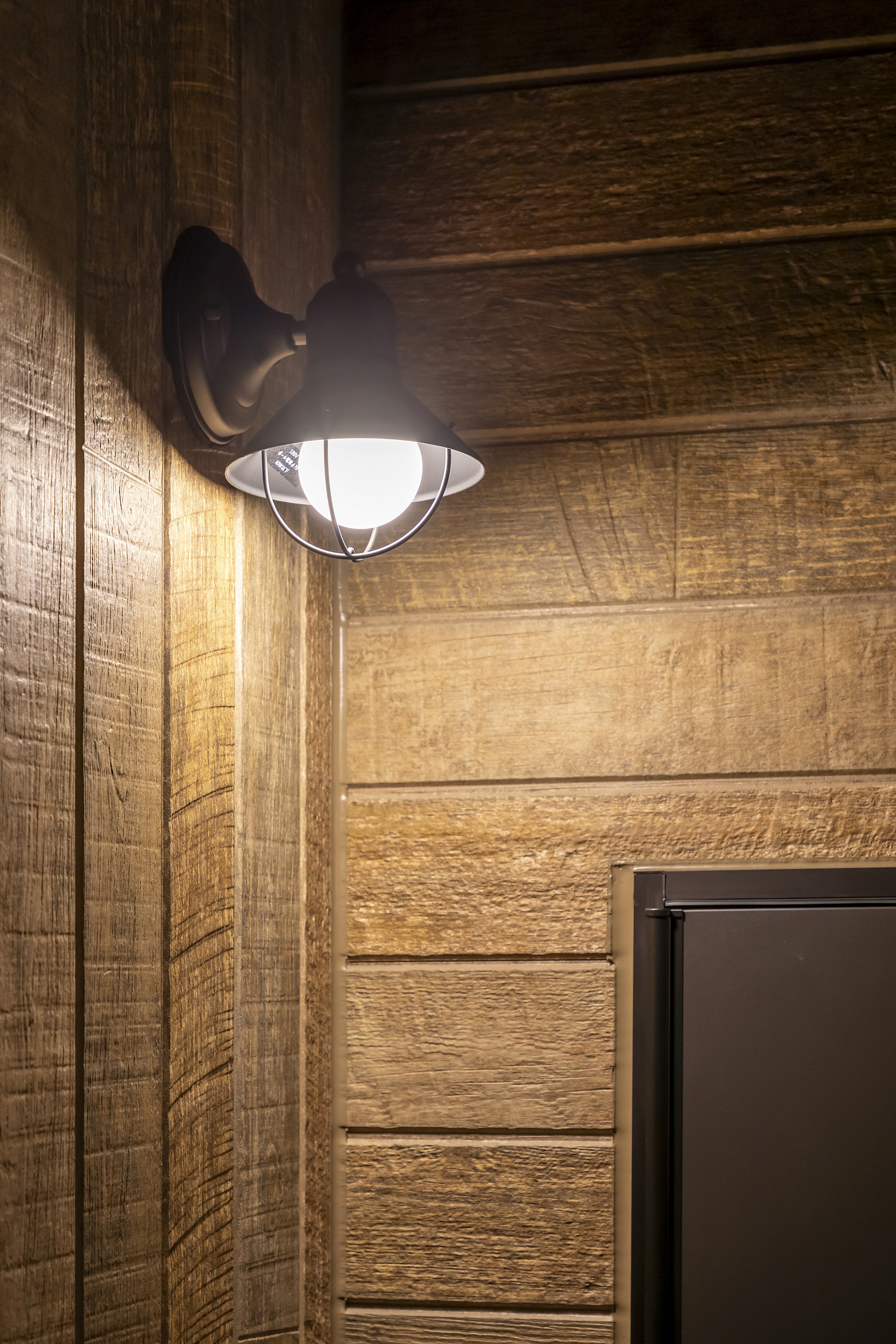 WoodCrest西六郷Residence_ポーチ灯