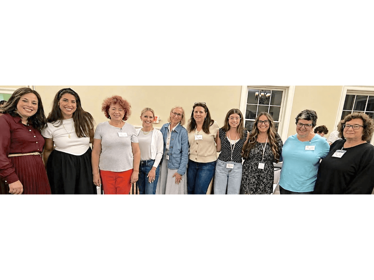 Table captains from left, Chanie Simon, co-director of Bethlehem Chabad, Laura Weisblatt, Galina Baskin, Aliza Scher, Susie Caplan, Lianne Pinchuk Wladis, Becca Wladis, Rachel Ainspan, Ilyse Weinstein and Bethlehem Chabad Jewish Women’s Circle Corporate Sponsor Jessica Richer of Hanna Commercial Realty.