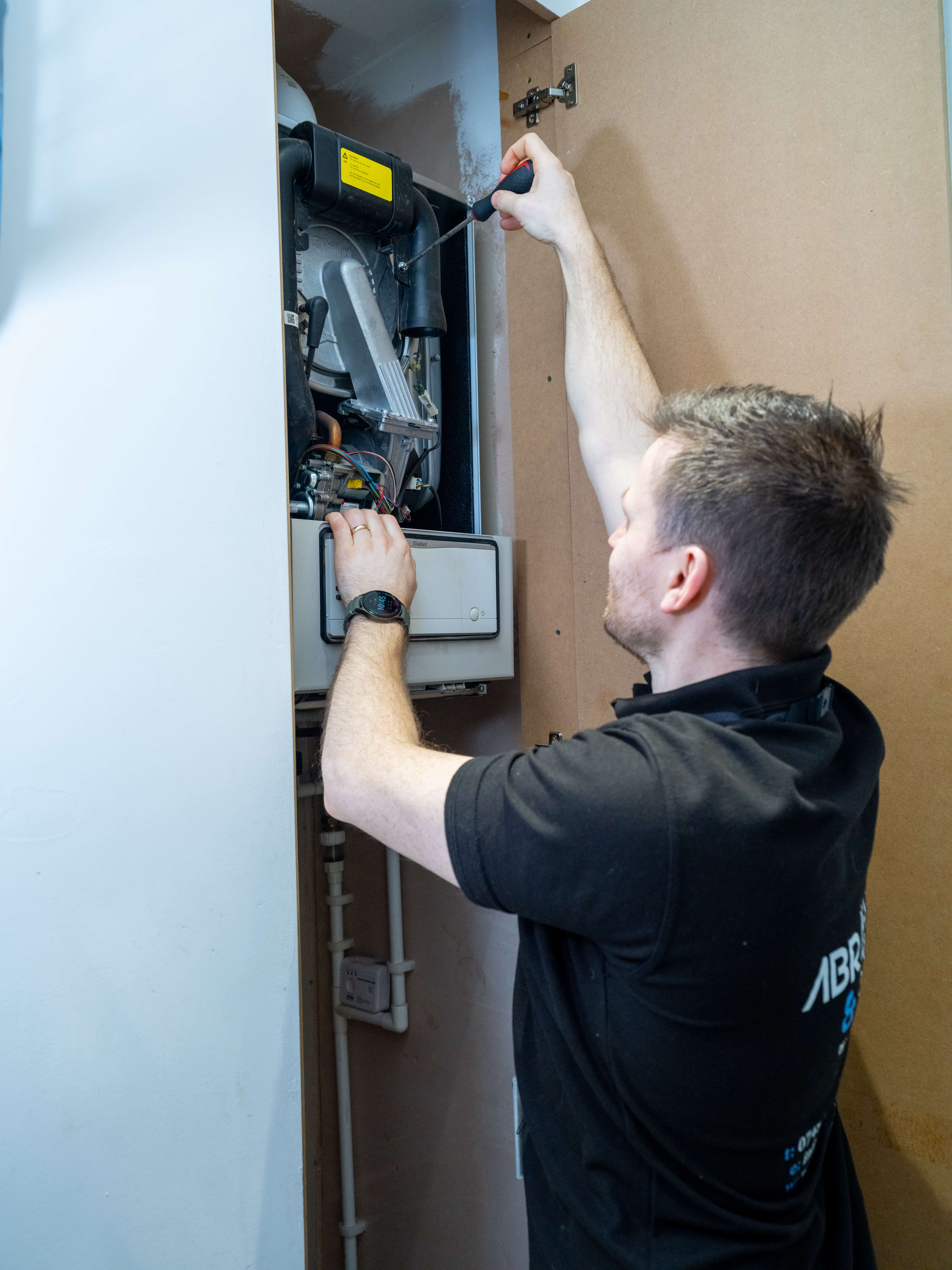 boiler installation in north london being carried out by a gas safe registered engineer