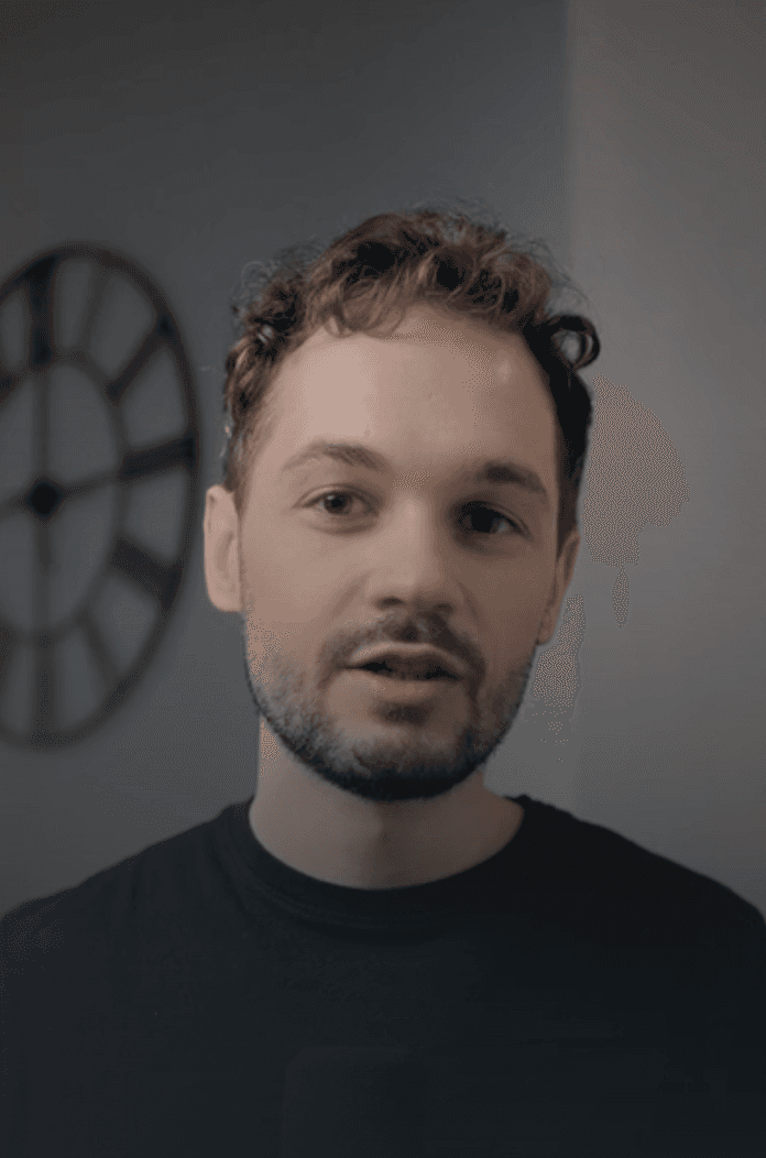 AI influencer Kevin Kern using the Cutback Premiere Assistant plugin as an AI video editing tool