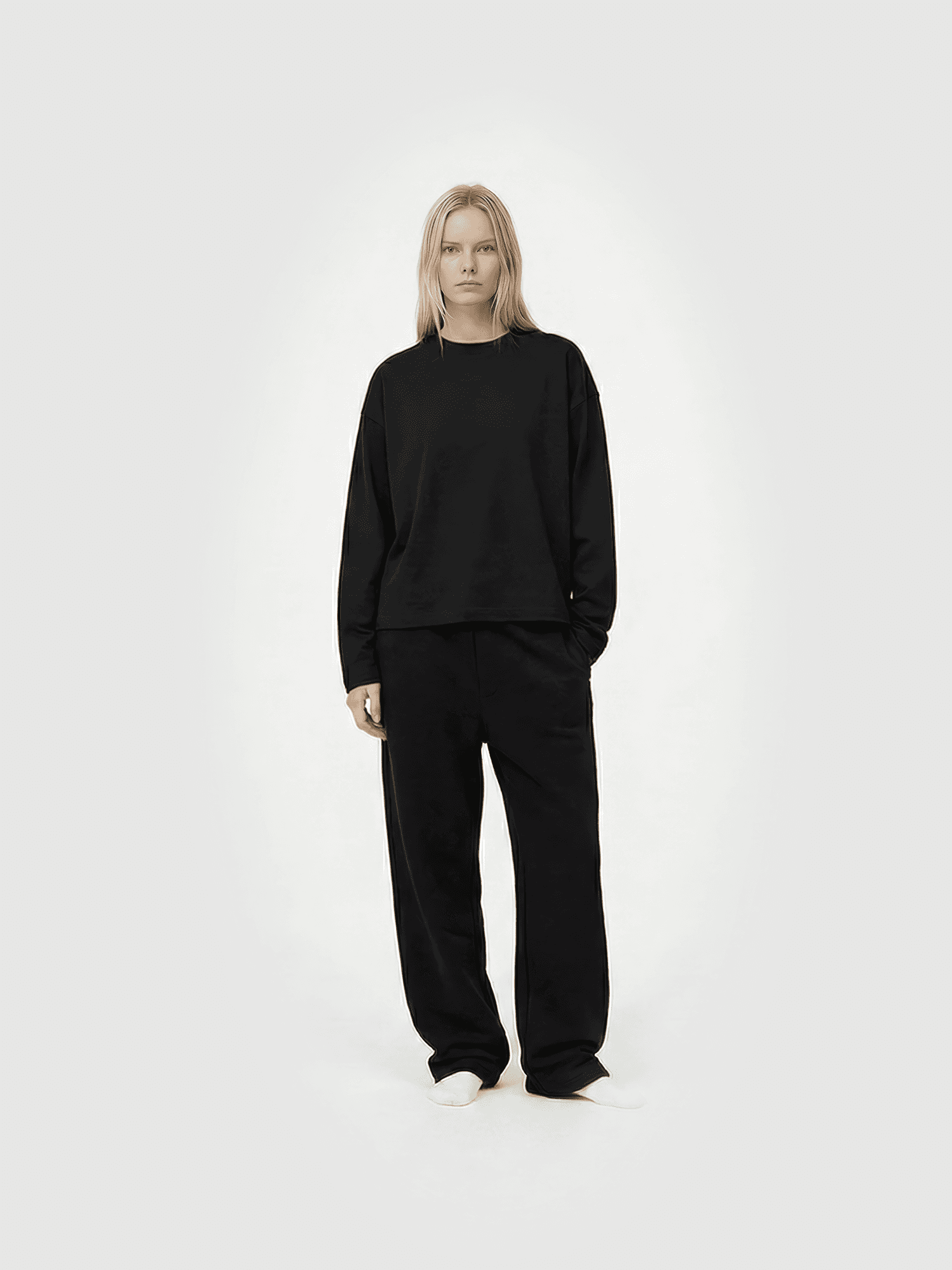 Heavyweight classic crew T-shirt in black — front view on model.