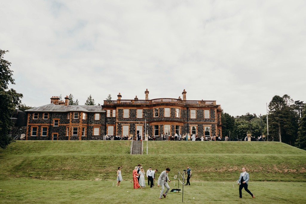 Cultra Manor 7