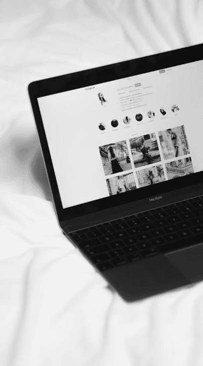 A laptop with a h32 word on it.