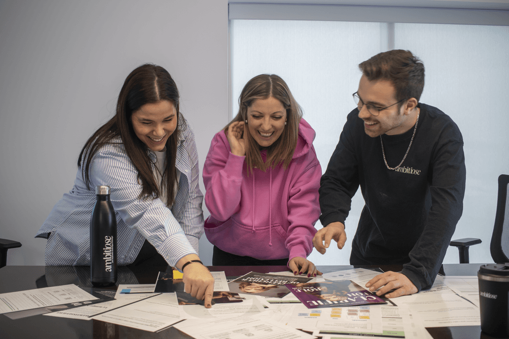 Equipe-Ambitiose-Stephanie-Yasmina-Alexis