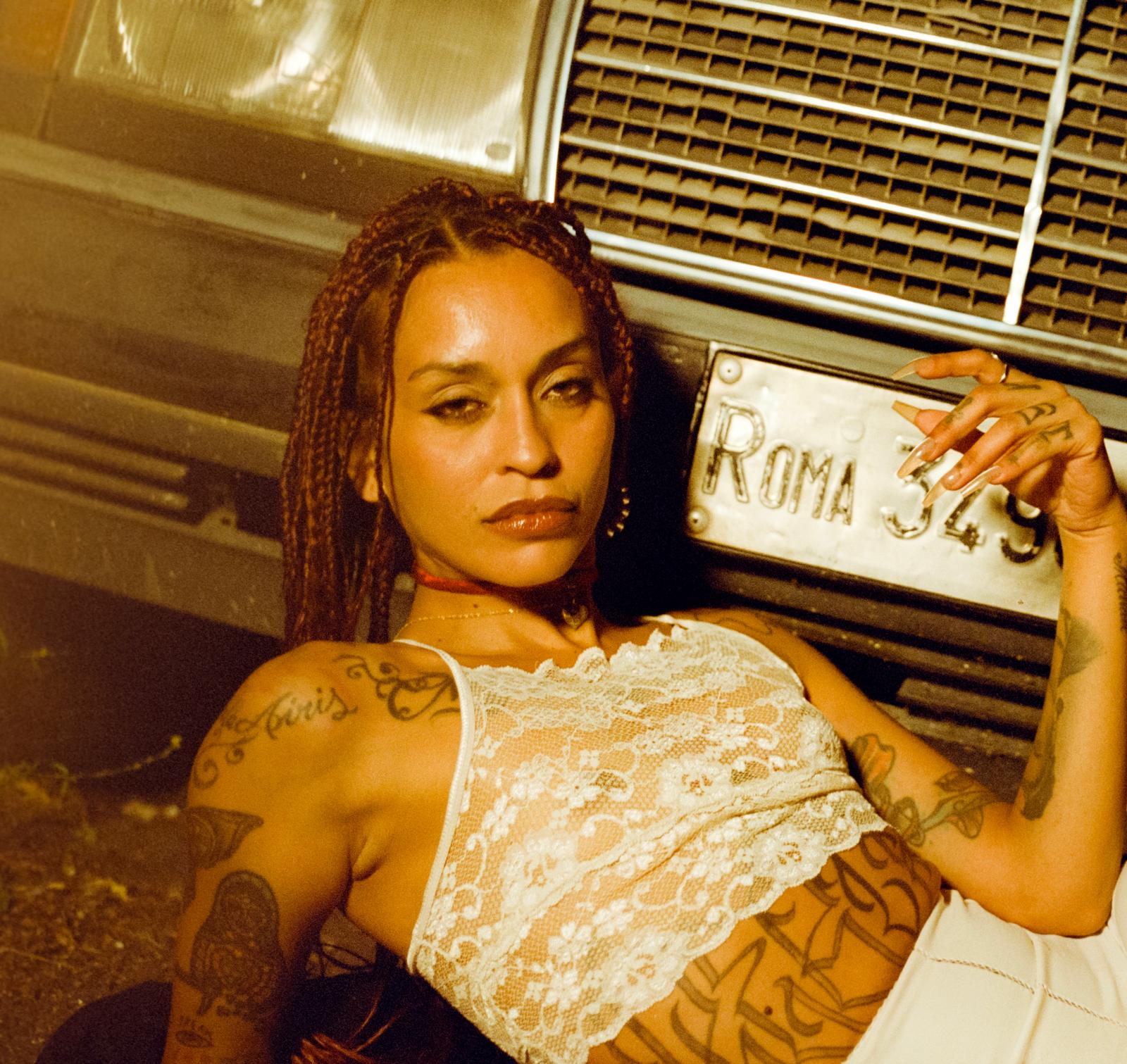 Etta Jungle, Artista — The Firm