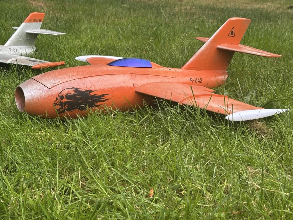 F-87 ASTRAL THUNDER gallery image 1