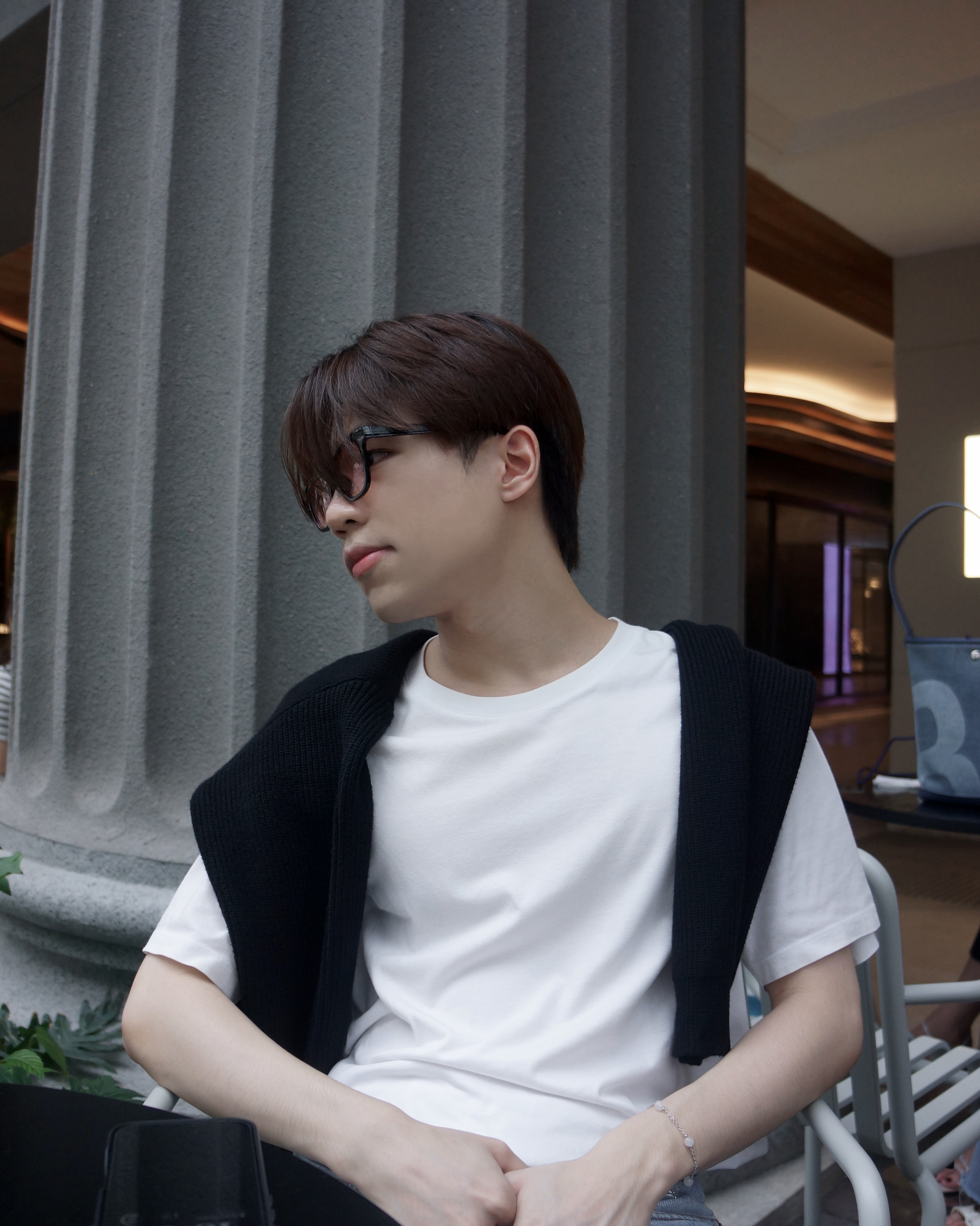 a person wearing a baseball cap