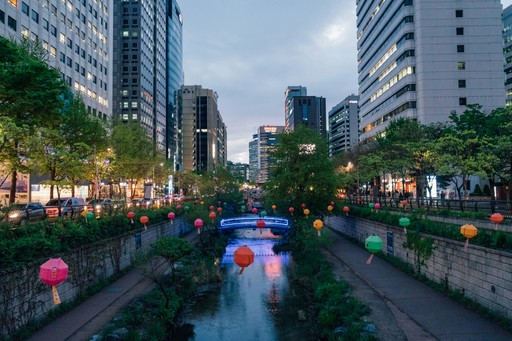 Oobit Checkout Available On Kaia Network. Photo By Nicolas Leclercq On Unsplash.