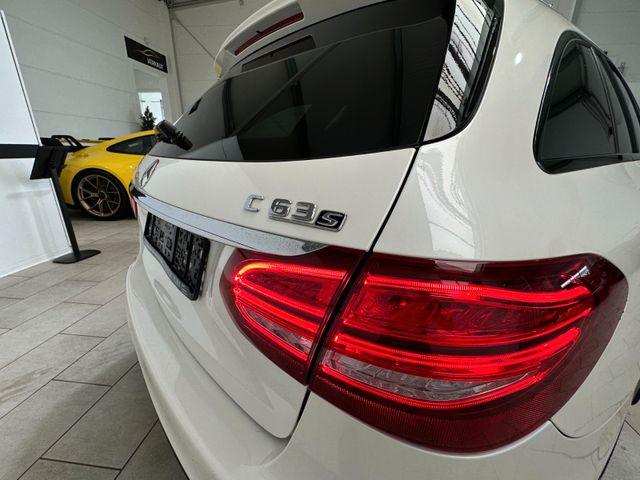 MERCEDES-BENZ C 63 AMG 2018 WHITE Gebrauchtwagen - Galeriebild 12