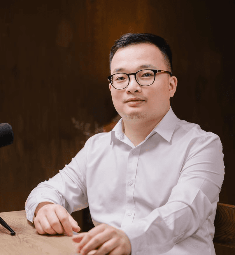 Portrait of Dr. Nguyen Quang Minh