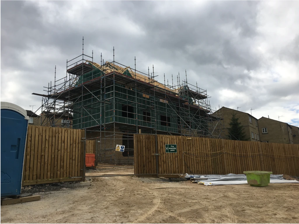 Scaffolding at the Fleur De Lys in Totley
