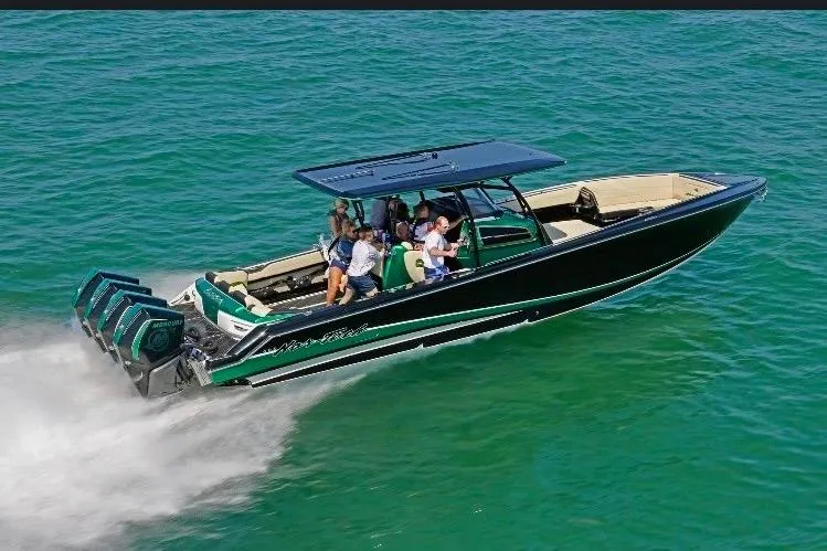 Boat thumbnail 2