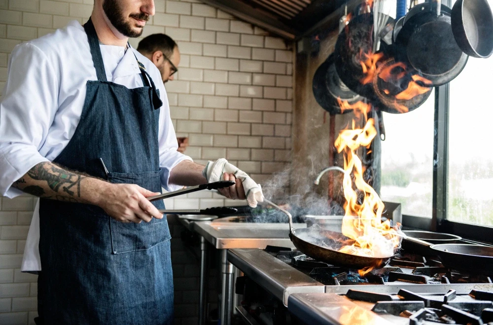 Créer un site internet pour son restaurant en Suisse en 2026