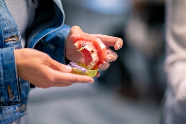 Postgraduate Certificate in Dental Implantology for Dentists 