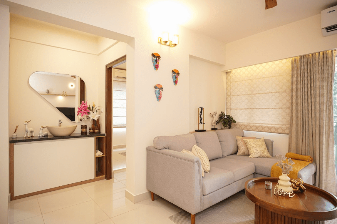 Image of Minimalist entryway
