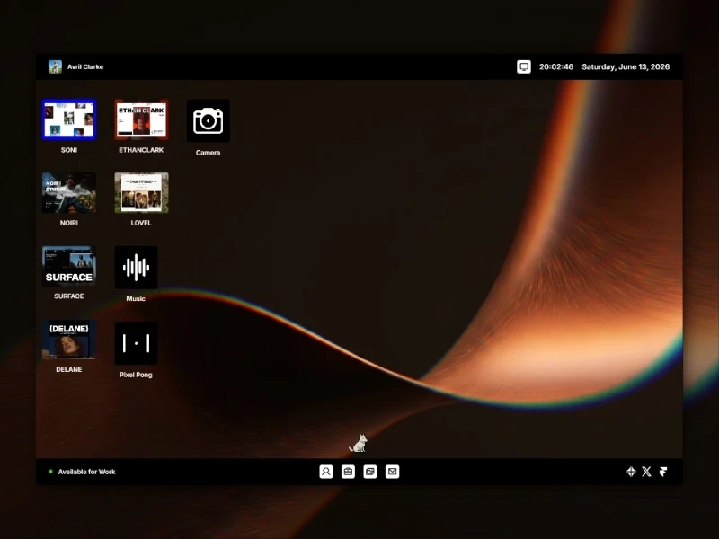 Deskfolio Framer template desktop interface featuring organized app icons and shortcuts on a dark wallpaper