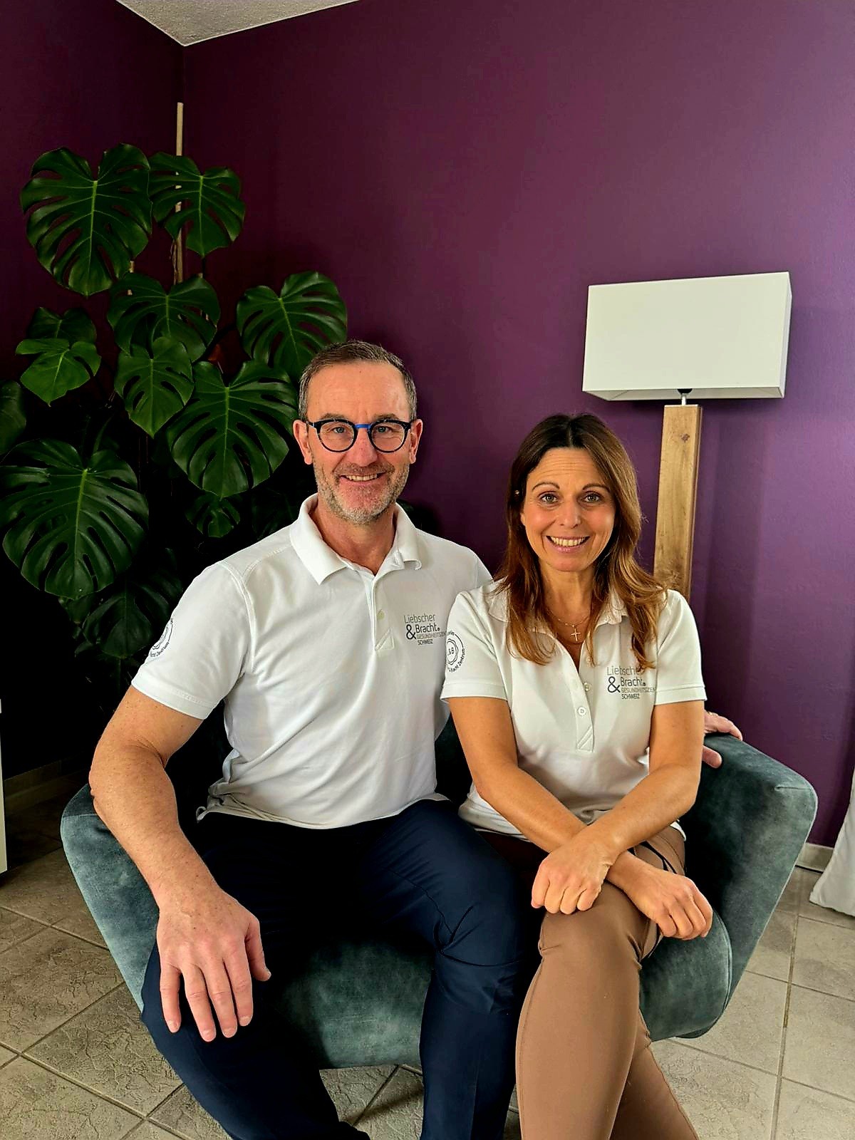 Christian Gut und Isabelle Hein – Liebscher & Bracht Therapeuten und Autoren des Gesundheitsblogs Schweiz