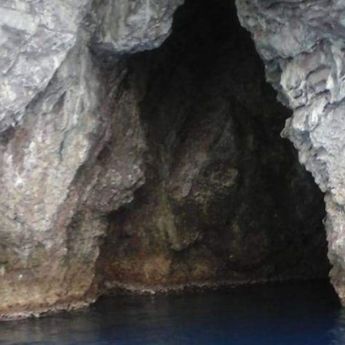 Grotte Bleue