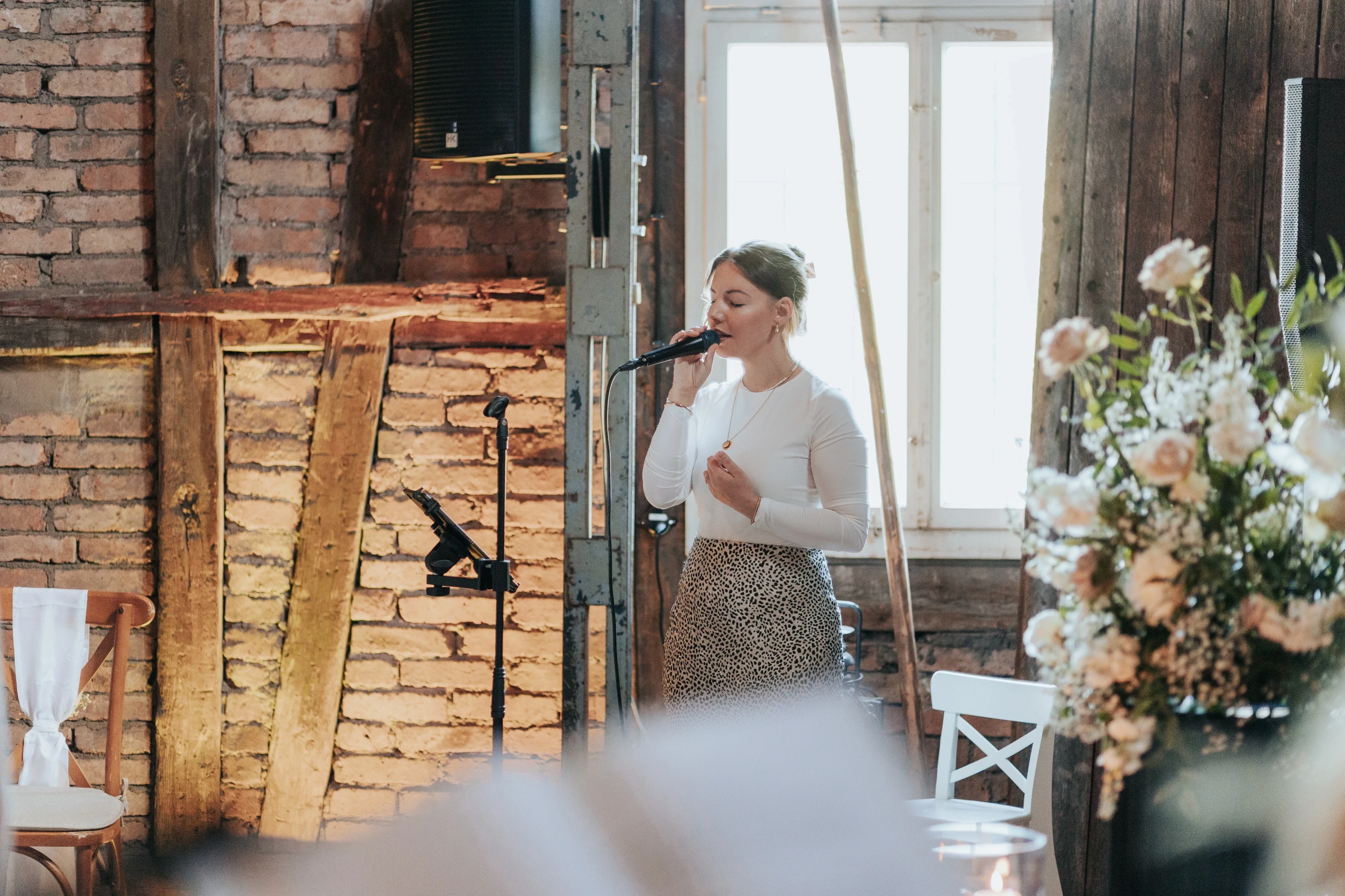 Musik Sängerin Corinna Maier - Professionelle Dienstleistung in Albstadt via Albmatch