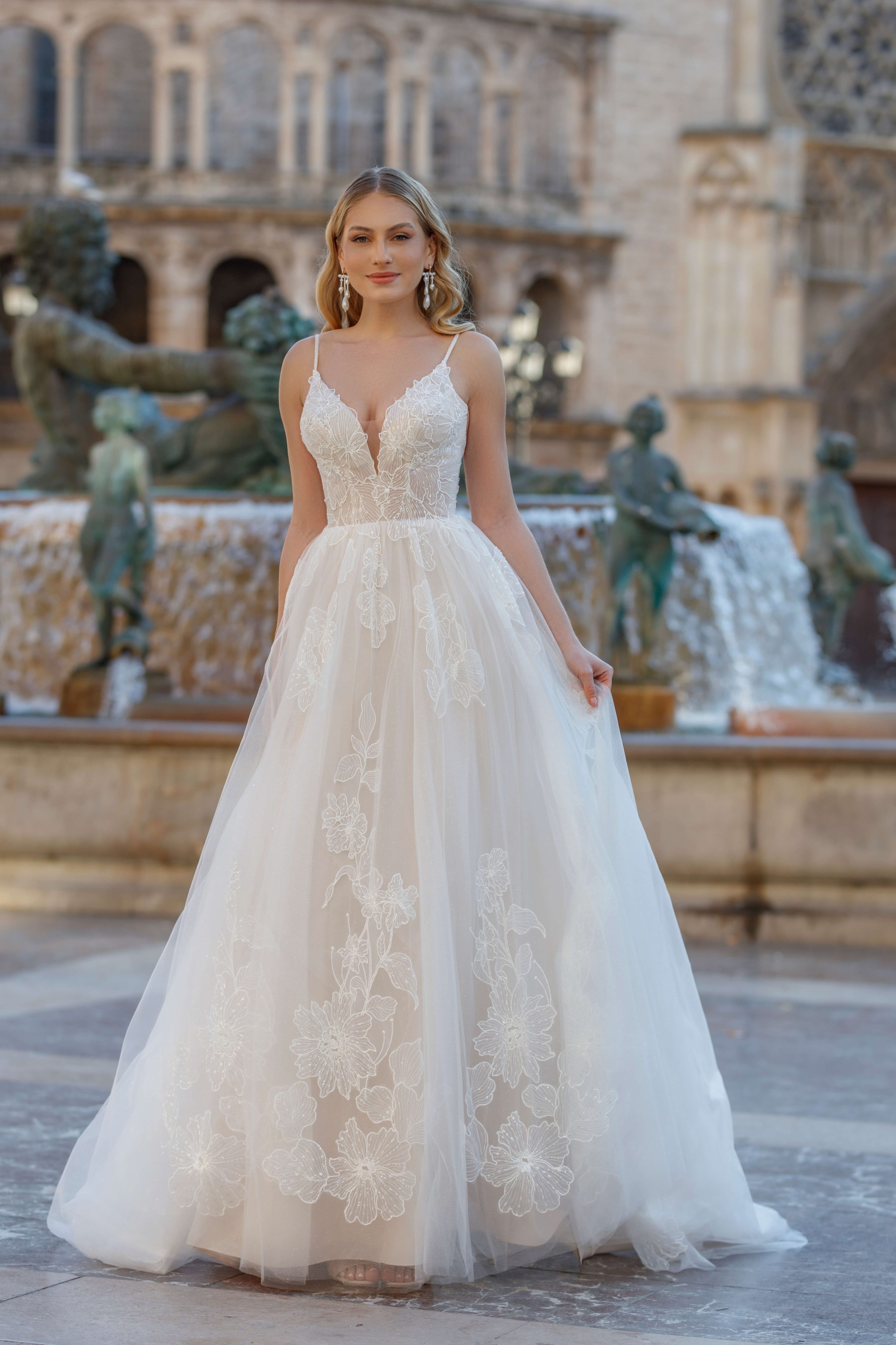 Prinzessinnenkleid mit funkelnden Details